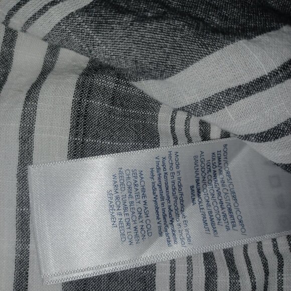 CALVIN KLEIN WOMEN'S COTTON SHEER STRIPED ROUND NECK BUTTON UP SHIRT - Picture 11 of 13